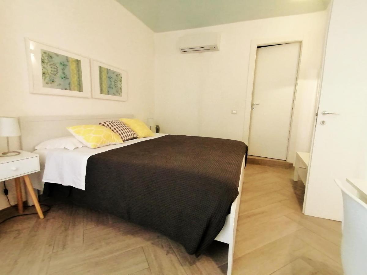 Le Nuvole Di Ortigia Allotjament i esmorzar *